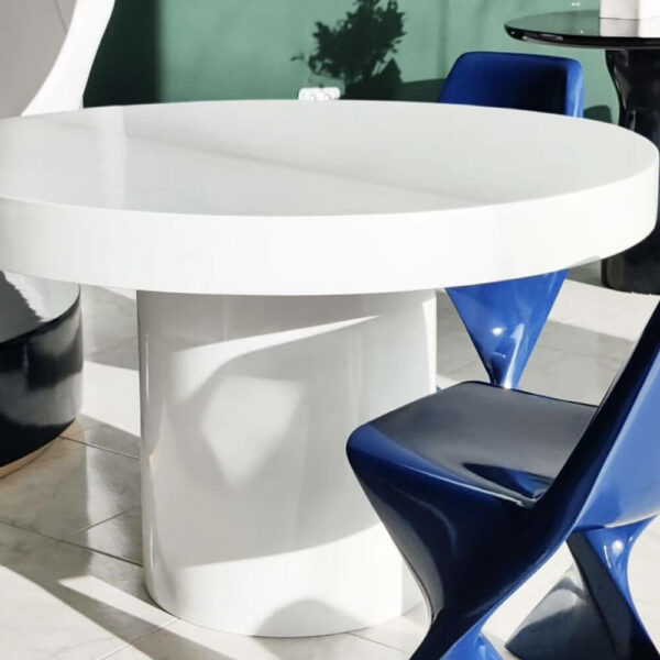 chaise-en-resine-modele-papilla