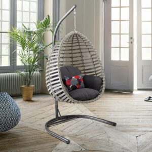 Chaise suspendue en rotin Gumbet Capri