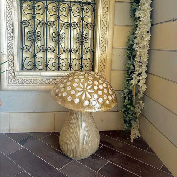 Lampe forme champignon en résine H62cm Réf LM001 reel
